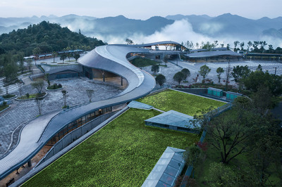 山水相融:黃果樹(shù)大瀑布、天星橋景區(qū)入口游客中心 / 中規(guī)院+清水愛(ài)派