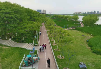 &ldquo;五一&rdquo;假期新汴河景區(qū)文明游玩